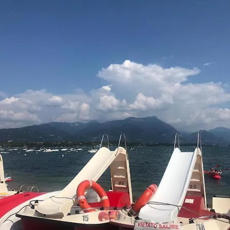 The Sun - With Pool Apartament Manerba del Garda