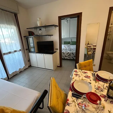 Apartamento The Sun - With Pool Manerba del Garda