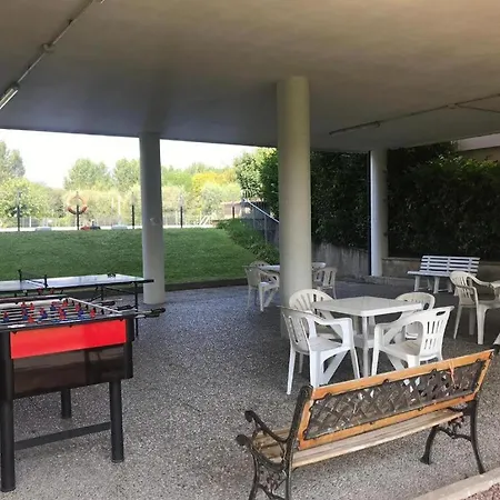 Apartman The Sun - With Pool Manerba del Garda